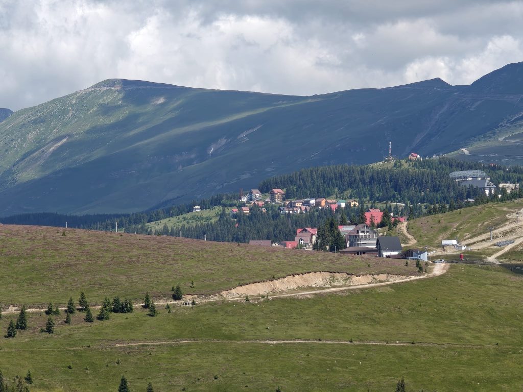 Un weekend pe Transalpina și Transfăgărășan cu noul Renault Clio